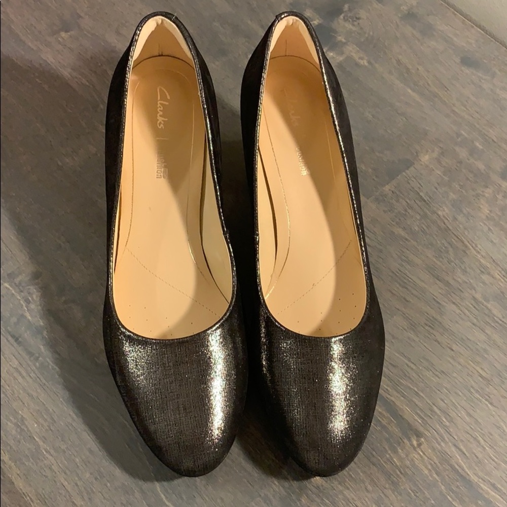 Clarks Kelda Hope Platform Heels with soft cushion